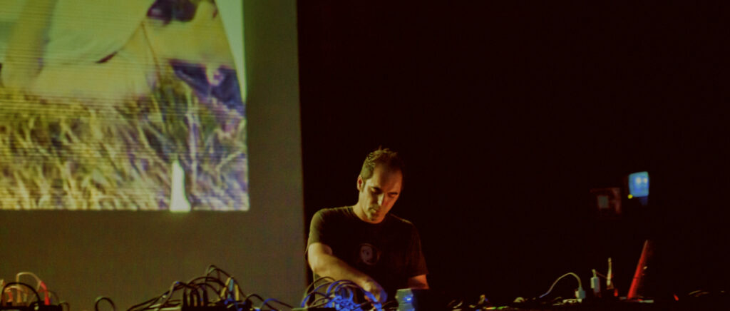Sun Glitters – Incubate Festival [2014]