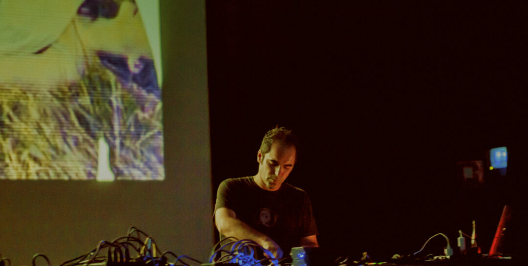 Sun Glitters – Incubate Festival [2014]